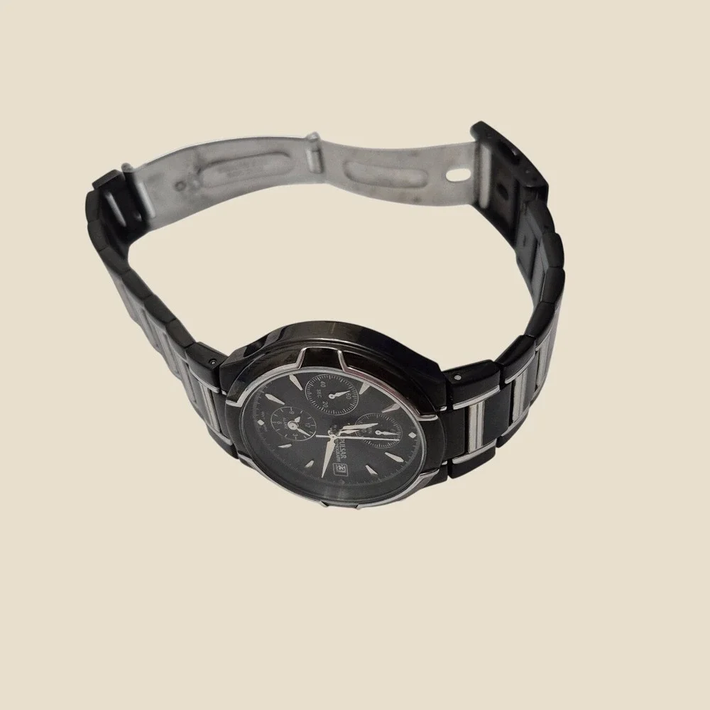 Pulsar Chronograph Watch Mens OS Black Silver PF3547 Alarm Date Money Sport